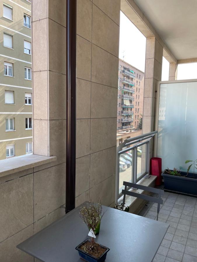 Confortevole Bilocale In Largo Marinai D'Italia Milan Exterior photo